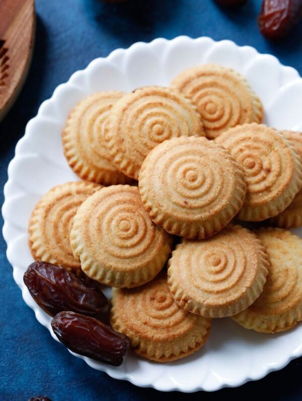 Maamoul with Ajwa Dates