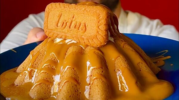 Lotus Molten Cake
